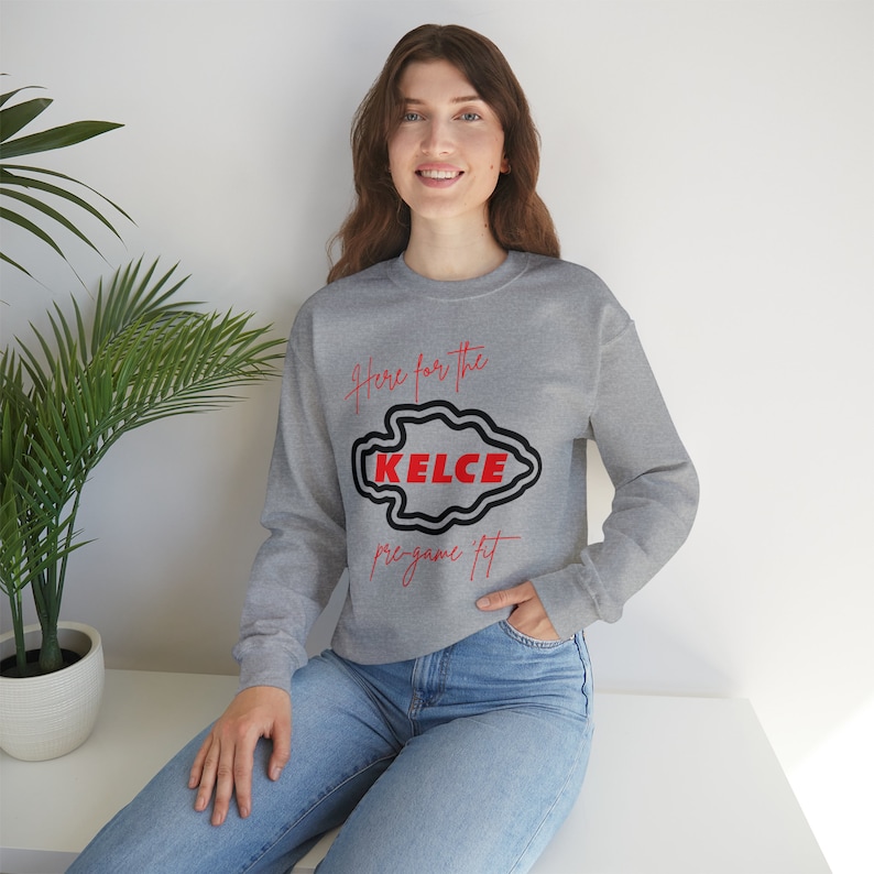 Travis Kelce Shirt Unisex Chiefs Sweatshirt Game Day Outfit - Etsy