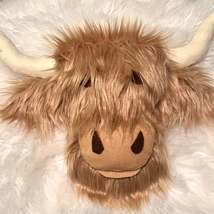 Highland Cow…Highland Cow Wreath attachment.. Highland Cow.. Cow..Cow Wall hanger..Highland Cow Door hanger..Wreath attachment..