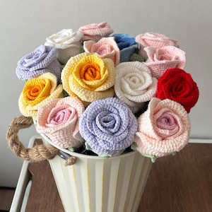 Rose Häkelblume, Häkelblumenstrauß, Häkelblume Rosa, Häkeldekor-Blume, Geschenk für Mama, Sie, Kollege, sendoff, Freund, Bae