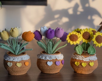 Fiore all'uncinetto nel vaso, Decorazione per la casa, Decorazione floreale all'uncinetto, Decorazione floreale all'uncinetto, Tulipano. Girasole. Vaso per margherite, regalo per la festa della mamma