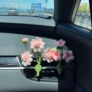 Crochet Flower Car Air Vent Clip, Daisy Flower, Pink Car Decor, Cute Car Accessory for Women, Car Air Freshener Decor, Plant Lover Gift
