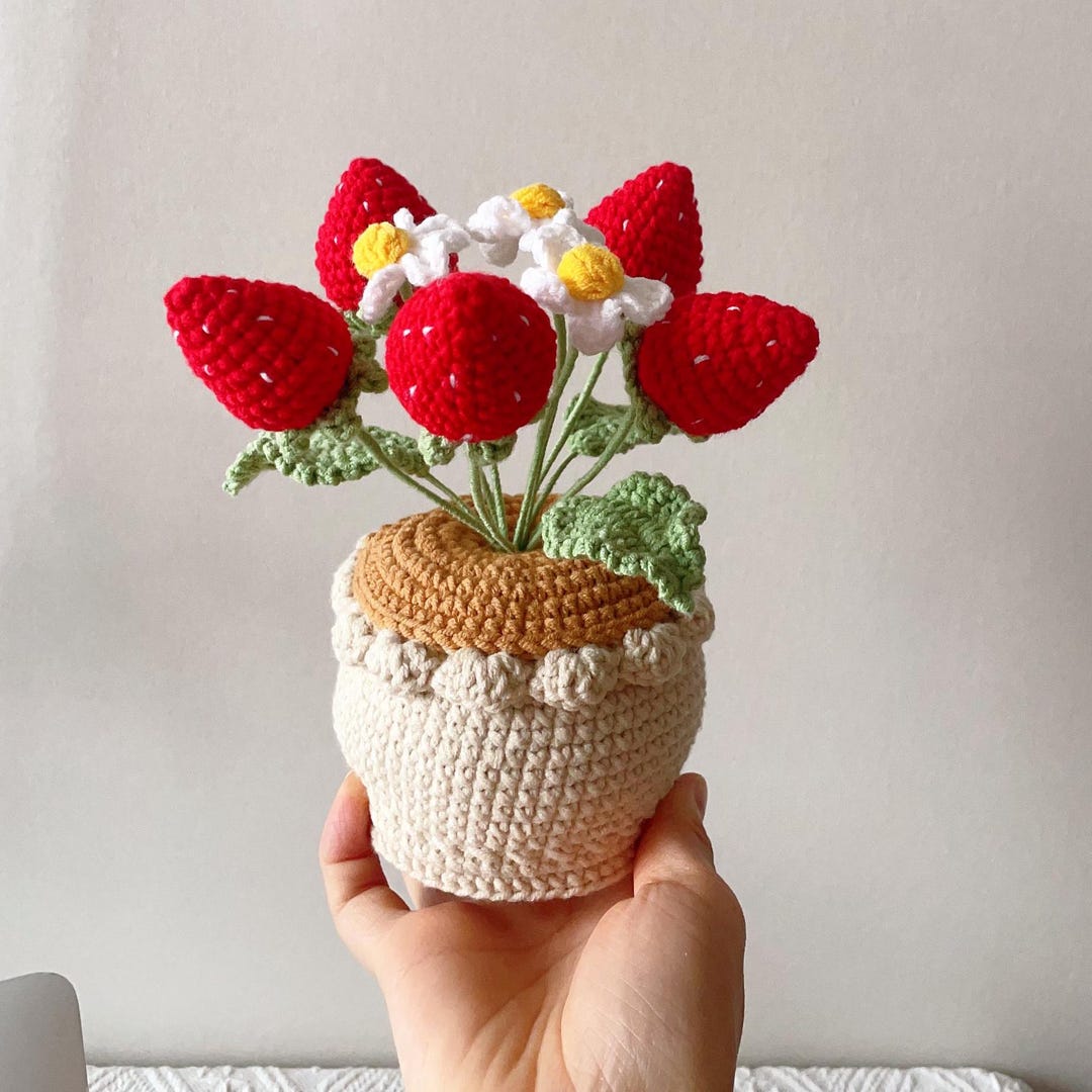 Crochet Strawberry Pot, Crochet Flower in Pot, Birthday Gift for ...