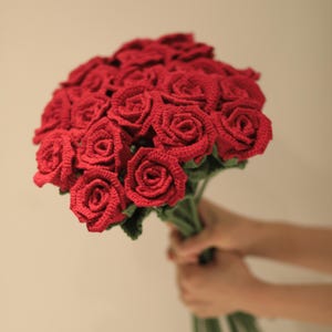 Gehäkelte Rose Blume|Handgemachte Blume|Gehäkelter Blumenstrauß|Handgemachte Blumen|Geschenk für Sie|Geschenk für Freundin