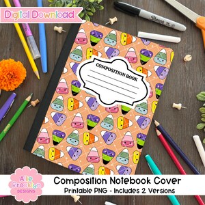 Może przedstawiać: Notatnik kompozycyjny z wzorem cukierków kukurydzianych na pomarańczowym tle. Notatnik ma białą etykietę z napisem "Composition Book". Obraz zawiera również długopisy, ołówki i kwiat.