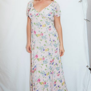 Moschino Cheap and Chic Vestido largo floral rosa claro con lazo