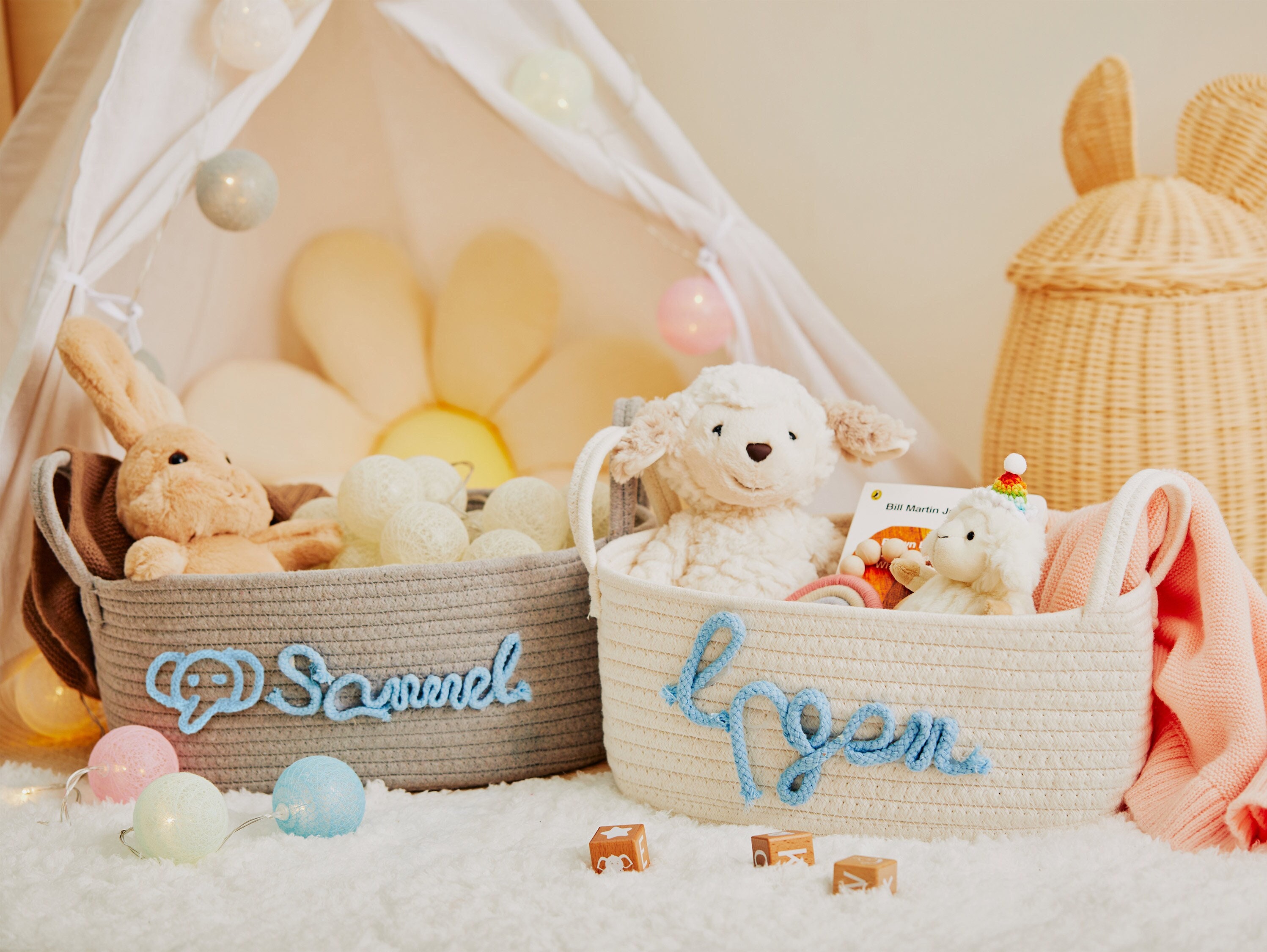 Nursery top basket set