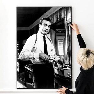 Poster encadré James Bond - World Not Enough | Posters, tableaux