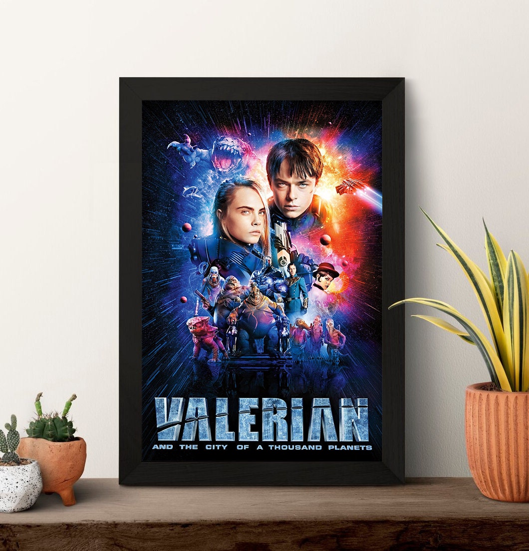 Valerian and the City of a Thousand Planets (2017) Movie Poster