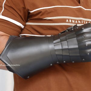 HANDMADE Blackened Steel Gothic Gauntlets Medieval Hand Gloves Reenactment