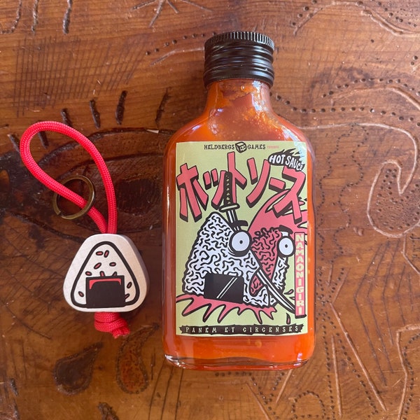 Hot Sauce "Nama Onigiri - spicy chili sauce with Habanero Chilis - Gift Set with Onigiri keychain