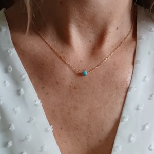 Fine gold stainless steel necklace with A-shaped patite or Lapis Lazulli stone, women's necklace worn in the hollow of the neck, trendy and minimalist image 1