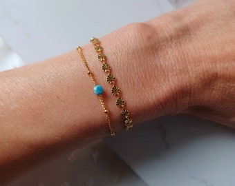 Bracelet double rang en acier doré avec pierre en Apatite ou Lapis-Lazulli, bracelet femme tendance chic et minimaliste.