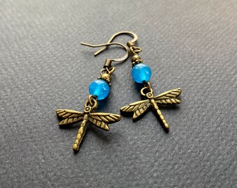 Elegant dragonfly earrings with bronze hooks and glass beads, nature jewelry, gifts under 20, gift for wife, gift for mom, girlfriend gift