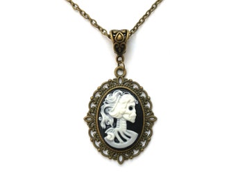 3 colours! Skeleton cameo necklace, skull cameo necklace, Gothic necklace, skeleton cameo necklace, vintage cameo necklace, gifts under 15