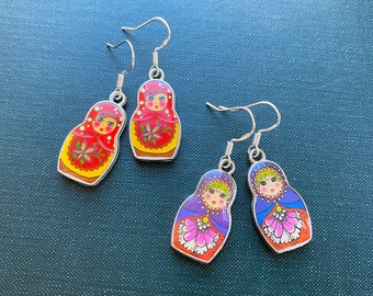 Boucles D'oreilles Poupées Russes Avec Samovar - Peintes à La Main - Neuf Avec étiquettes