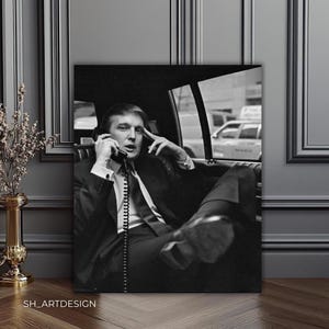 Painting President Donald Trump In The Car, Trump USA,Donald Trump Retro,Trump With Phone,Trump Canva Painting,Wall Art,Home,Office Decor