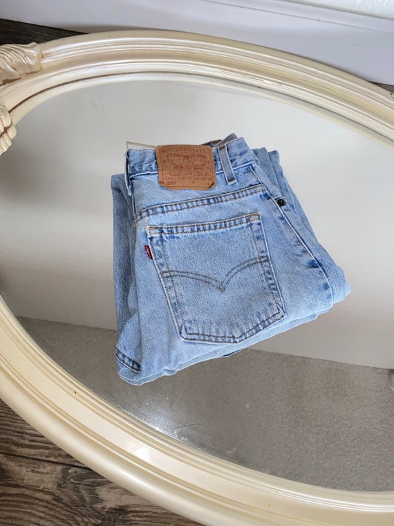 Vintage Levi 550 Jeans