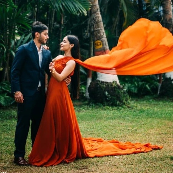 chiffon flying dress Chiffon emerald halter neck flying dress