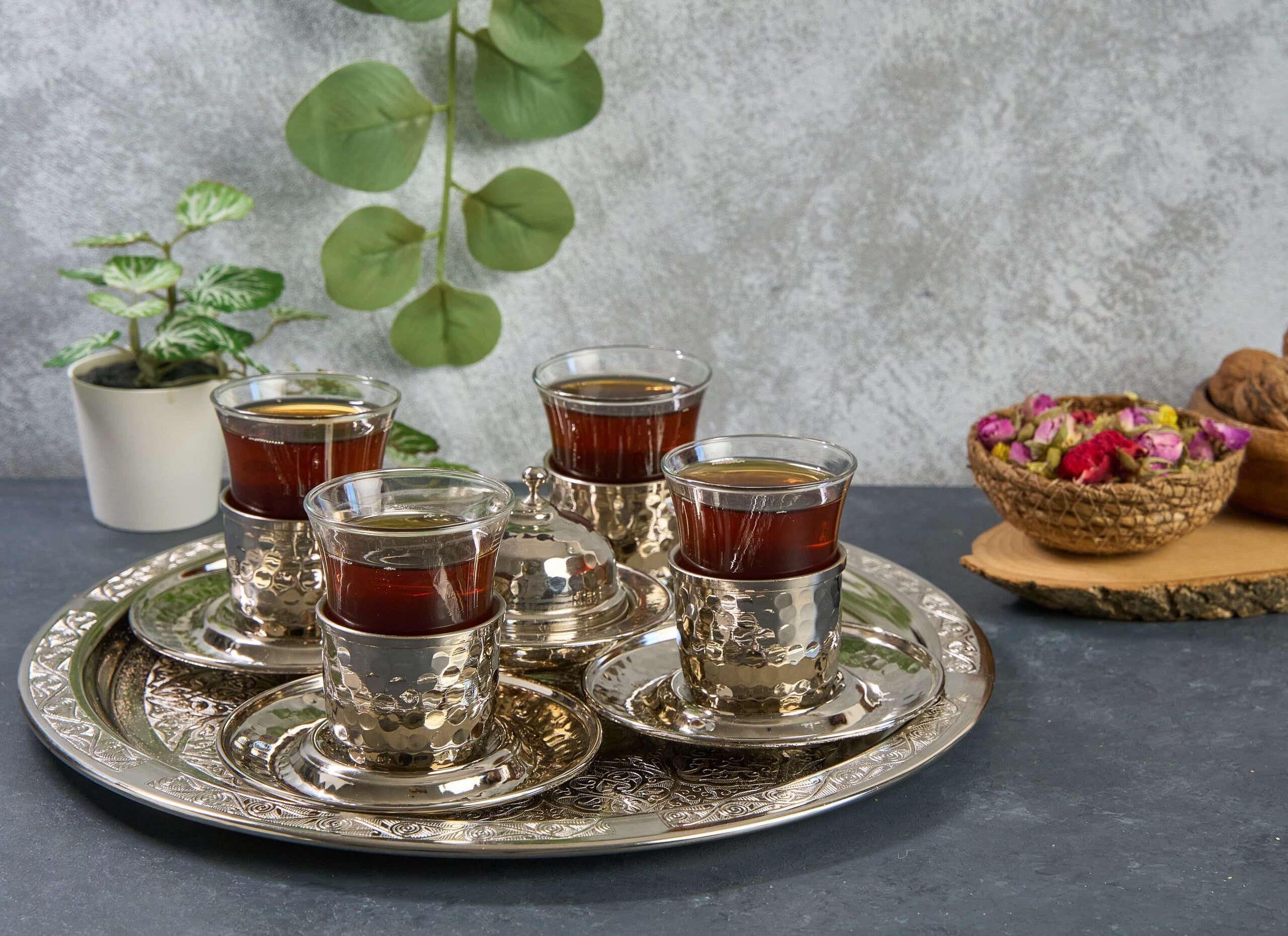 伝統的なペルシャのティーカップ 【公式通販】