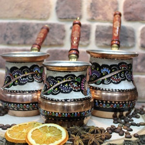 Cezve - Cafetera turca de cobre martillado Ibrik turco, cafetera turca para  estufa, cafetera griega con mango de madera, regalos turcos tradicionales