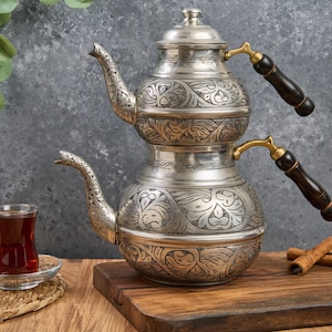 Handmade Solid Uncoated Copper Tea Pot Kettle Stovetop TeapotThick Solid Uncoated Copper Turkish Tea Pot Kettle Stovetop Teapot