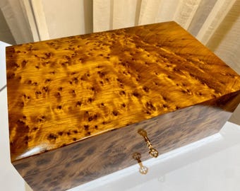 Luxurious Thuya Wood Jewelry Box with Key,Handcrafted Moroccan Elegance in Polished Burl Finish,engraved wood box,gift for him,keepsake box