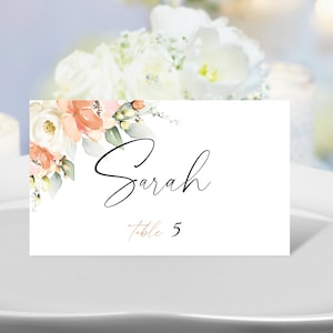 Elegancia PEACH, Plantilla de tarjeta de lugar, Tarjeta de asiento de mesa de boda imprimible, Tarjeta de nombre de boda elegante Descarga de Templett, Tarjeta floral editable.