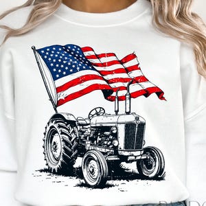 Camión agrícola vintage de EE. UU. (Png), Tractor patriótico (Png), Vida en la granja (Png), Camiseta de granja del 4 de julio, Bandera estadounidense (Png), Día de la Independencia (Png), EE. UU. (Png)