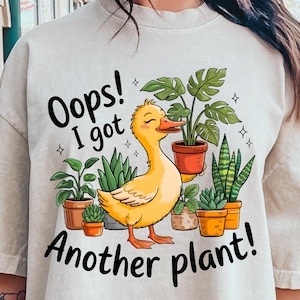 Ups, ich habe noch eine Pflanzengans Png, Pflanzenliebhaber Png, Lustige Pflanze Png, Pflanzenmutter Png, Pflanzenleben Png, Topfpflanzen Png, lustige Gartenarbeit Png
