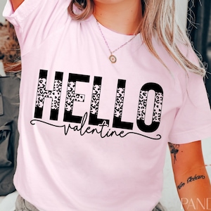 Hola San Valentín Svg Png, Archivo de corte Svg del Día de San Valentín, Diseños de camisetas con impresión por sublimación o Cricut, Saludo de amor SVG, Sé mi San Valentín Svg