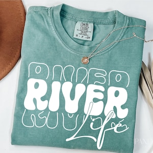 Vida en el río SVG PNG, SVG de río, SVG de vibraciones del río, SVG de verano, SVG de vacaciones, SVG de camping, archivo de corte para Cricut, calcomanía de vinilo para diseño de camisetas