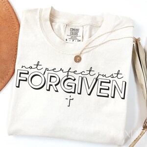 Pas parfait juste pardonné Png, Svg chrétien, écriture Svg église Svg, Svg inspirant, citations Svg motivantes coupe Cricut Silhouette