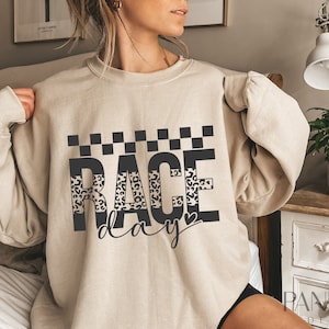 Renntag svg png, Renntag Vibes svg, Spieltag svg, Renntag-Shirt svg, Renngeschehen, Runner-Svg, Rennsaison-Svg, Rennveranstaltungs-Svg, aktives Blatt-Svg