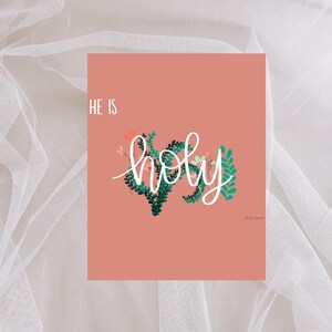 Kenmerken van God Print | Hij is heilige digitale print | Wanddecoratieset | Christelijke kunst aan de muur | Digitaal downloaden | Attributen van God Kunst | Muur kunst