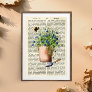 Vintage Flower Pot Bee Print: Botanical Illustration, Gardener Gift (Digital Download A4/A5/5x7")