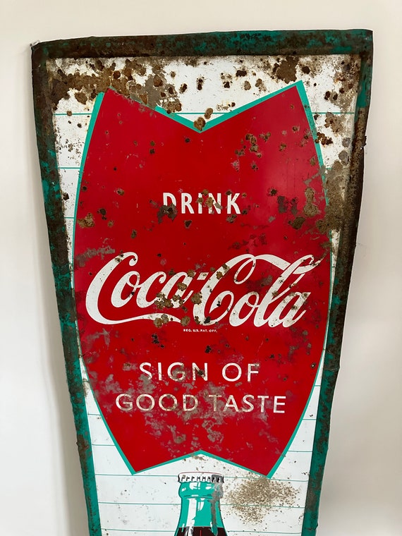 A Rare Authentic Retro Vintage Mid-20th Century USA Coca Cola Tin