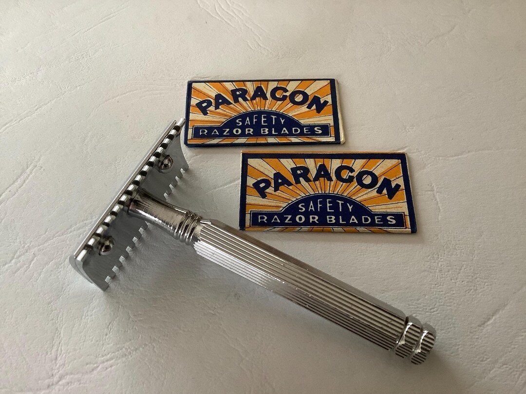 1930’s Paragon Safety Razor 57gms and 2 Wrapped Paragon Double Edge ...