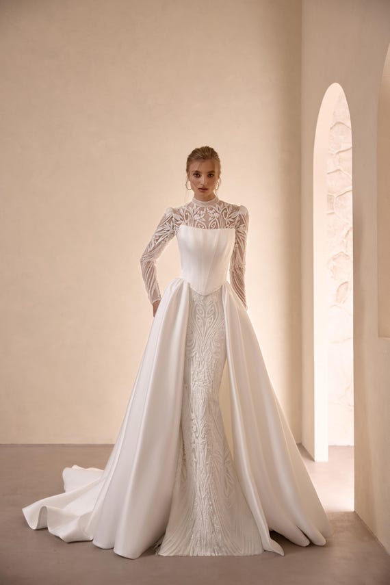 Long Train Mermaid Wedding Dress With Classic Corset and Detachable Fairy Train, Satin Skirt Royal Lace Bridal Gown With Bohemian Details - Etsy Israel Long Train Mermaid Wedding Dress With Classic Corset and Detachable Fairy Train, Satin Skirt Royal Lace Bridal Gown With Bohemian Details - Etsy Israel