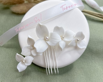 Weiße Porzellan Blume Braut Haarkamm mit Perlen - Elegantes Hochzeit Haarschmuck Accessoire, Braut Haarteil, Braut Haarschmuck