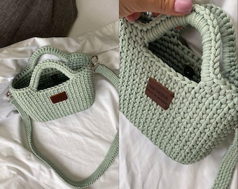 ミントグリーンのかぎ針編みハンドバッグ、ハンドメイドコットンマクラメ財布、ボヘミアンスタイルのトップハンドルバッグ、小さなかぎ針編みトートバッグ、ミニマリストなレディースサマーバッグ
