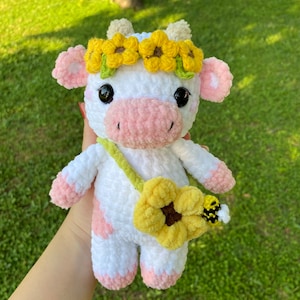 Sunflower cow , Sunflower moo , crochet cow, amigurumi cow , stuffed animals , Sunflower cow plushie, crochet cow plush, handmade gift, gift