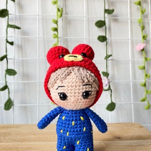 Crochet doll , BTS , Tata , Crochet bts , Crochet taehyun , Crochet bt21 , amigurumi doll