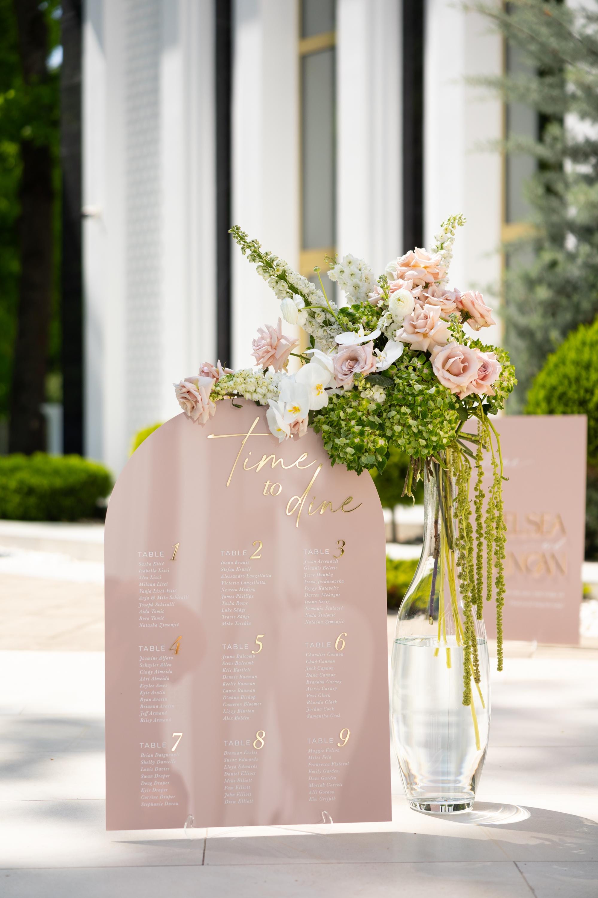 Arch Wedding Seating Chart - Dusty Pink Acrylic Table Plan - Custom