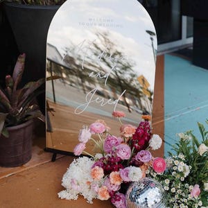 Arched Mirror Wedding Sign - Gold Mirror Acrylic Wedding Signage - Mirror Welcome Sign - Reception Decorations - Gold Mirror Wedding Sign