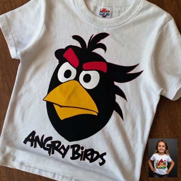 T-shirt original sur le thème d'Angry Birds pour enfants - Soyez élégant avec les personnages amusants du jeu classique !