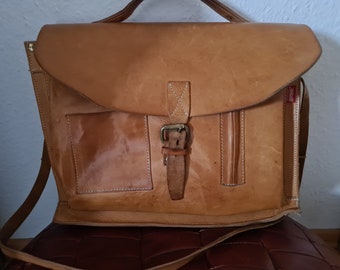 Bree Uni leather school bag 80s vintage messenger bag eco