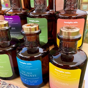 Room fragrance diffuser & 9 black reeds made of natural fiber - 100% natural fragrance