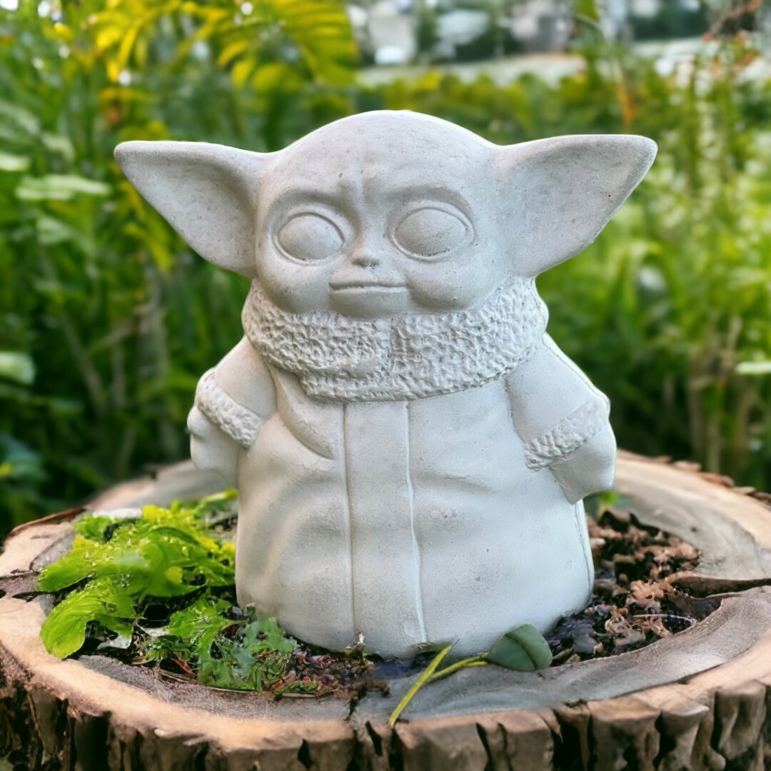 Baby Yoda Figure Outdoor Detailed Yoda Statue Handmade Figurine for Star Wars Fans Concrete Yoda