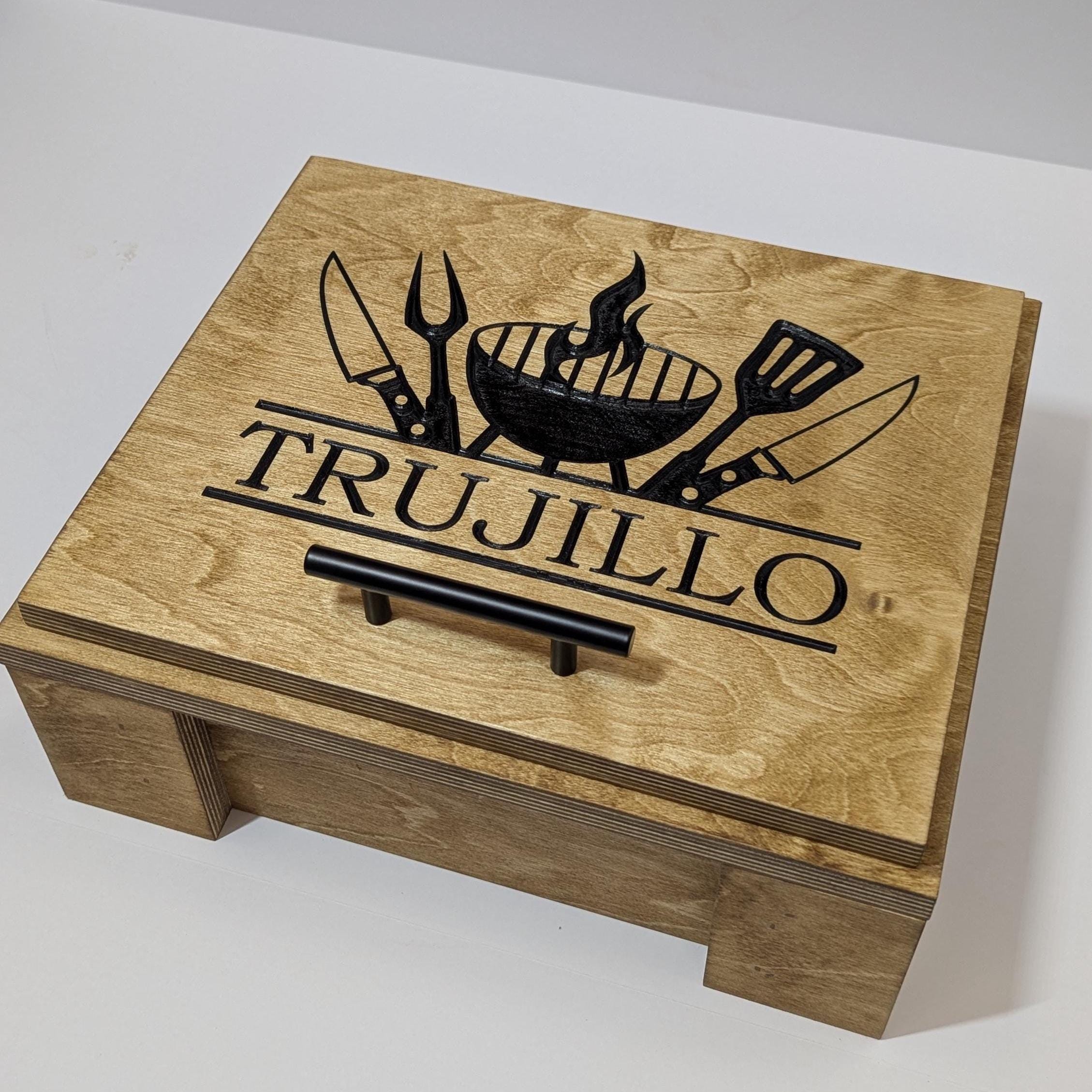 BBQ Warmer Box – Custom Engraved BBQ Box | Gift for Dad, BBQ Teams & Grill Masters | Fathers Day Gifts | Gifts for Him