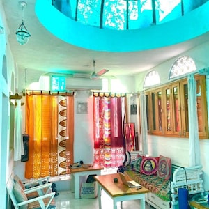 KRAAFTY Indian Old Silk Blend Sari Curtains - Unique Patchwork Window Drapes For Livingroom And Bedroom - Light Filtering Home Décor Curtains - 84 Inch Length, Blue Color - Foto 9